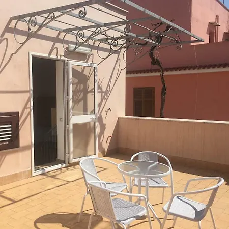 Casa La Pergola * Terrasini