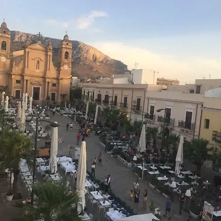 Casa La Pergola Nyaraló Terrasini